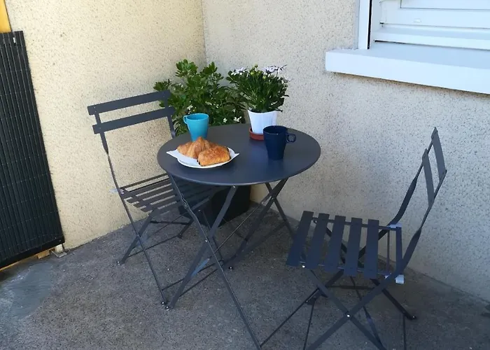Besancon Appartement T2 Sur Cour Interieure Proximite Gare